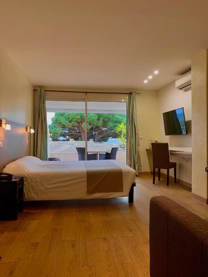 Hotel Beau Soleil Le Lavandou Ngoại thất bức ảnh