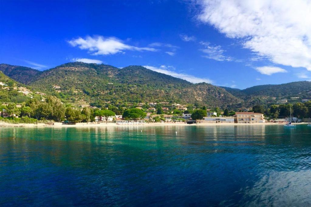 Hotel Beau Soleil Le Lavandou Ngoại thất bức ảnh