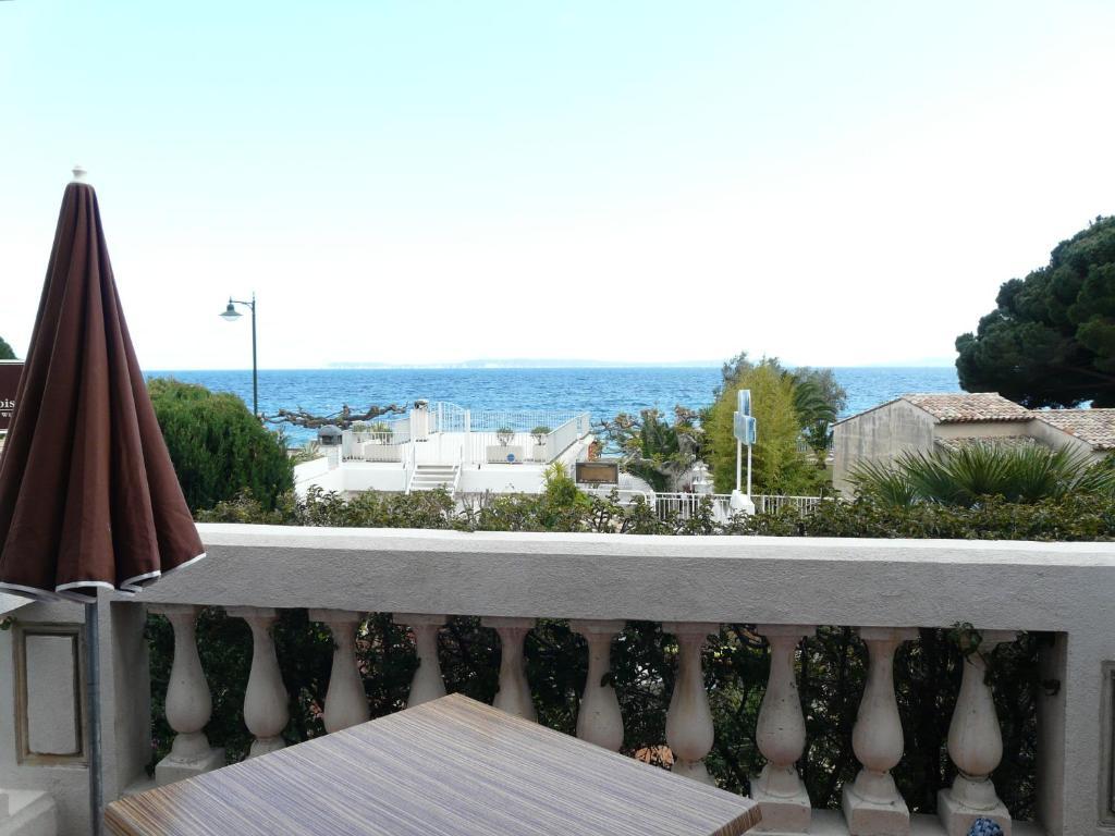 Hotel Beau Soleil Le Lavandou Ngoại thất bức ảnh