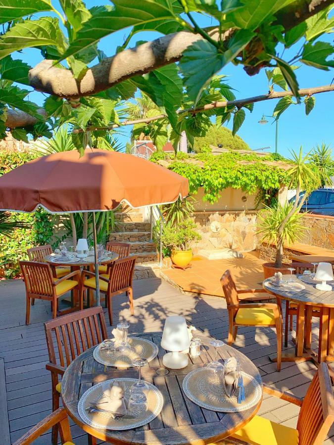 Hotel Beau Soleil Le Lavandou Ngoại thất bức ảnh